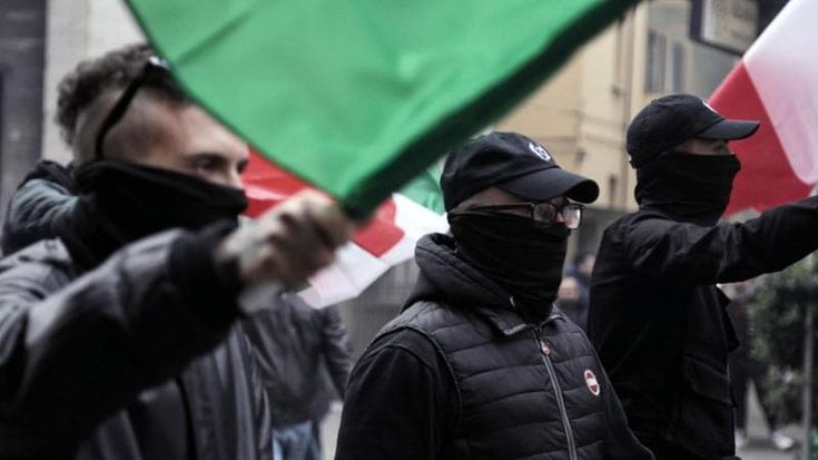 “Via i patrioti da piazza XX Settembre”. Il prefetto di Bologna firma e poi smentisce
