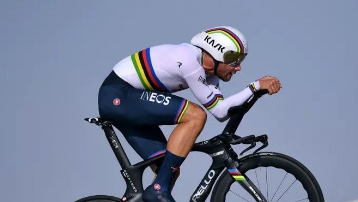 Ciclismo, Ganna solo quarto nella crono tricolore: vince Sobrero