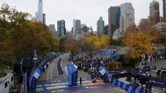 Da New York a Tokyo, sogni infranti e nostalgie del "turista per corsa"