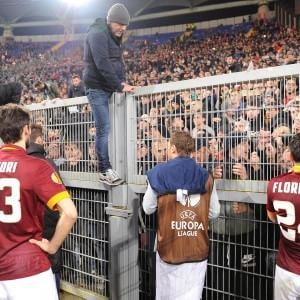 Tavecchio: "Non si tratta con tifosi appesi alle tribune"