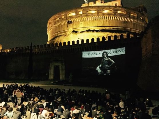 Castel Sant'Angelo, in 2mila alla proiezione "pirata" del Rocky Horror Picture Show