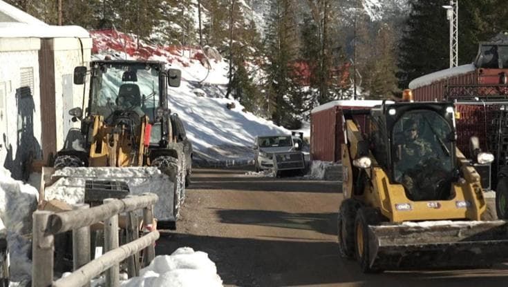 Milano Cortina: corsa contro il tempo per finire i lavori mentre arrivano i primi atleti