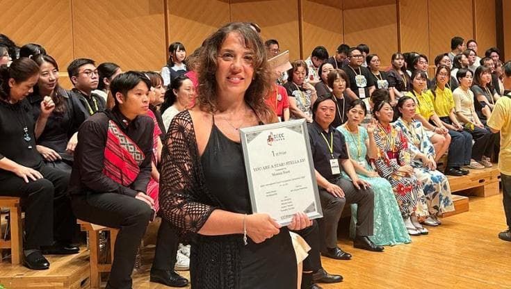 La prof pugliese Monica Nasti premiata a Tokyo per un’opera sul bullismo: 111 candidati da 31 Paesi