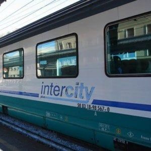 Porto Torres, sindacato denuncia: capotreno aggredita e molestata 