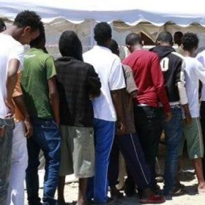 Potenza, un protocollo per garantire la legalità nei centri di accoglienza dei migranti