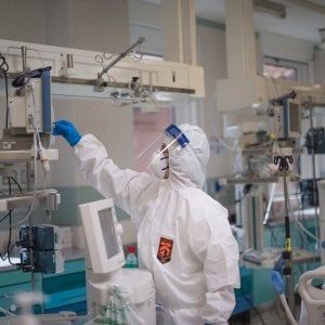 Coronavirus, in Campania screening di massa con il test rapido