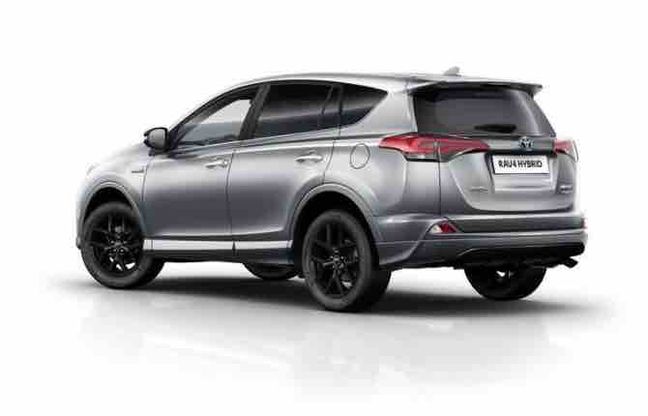 Nuova Rav4 Hybrid, Toyota all’attacco