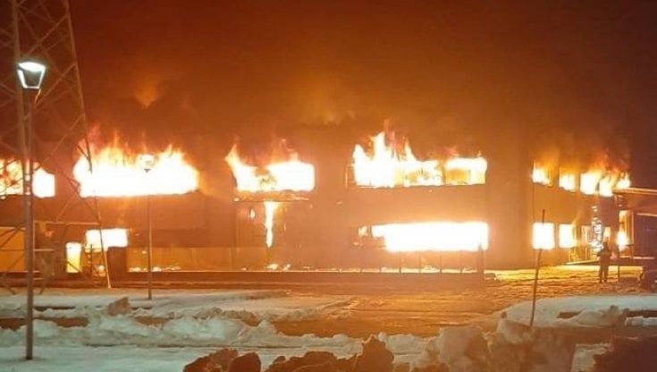Pakistan, la tragedia nella fabbrica tessile pakistana Ali Enterprise che nel 2012 costò la vita ad oltre 250 persone, fra cui 12 lavoratori minorenni