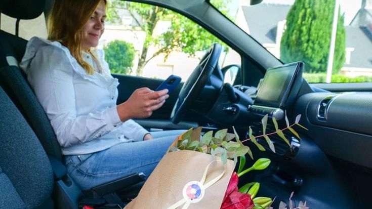 Corrieri nei tragitti quotidiani casa-lavoro: la App per consegnare medicinali, fiori o la spesa a casa degli altri (e guadagnare)