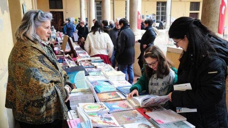 Andar per festival letterari, curiosando lungo la via Emilia. Modena ospita i piccoli editori