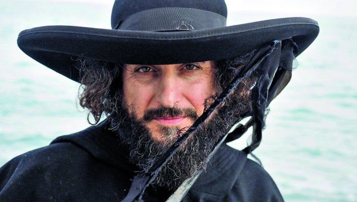 Vinicio Capossela canta Dante: "La mia Bestiale Comedìa è un cammino periglioso nel suo capolavoro"