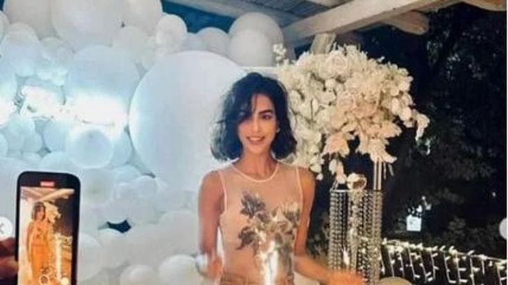 Rocio Munoz Morales compie 36 anni e festeggia con Raoul Bova e gli amici più cari