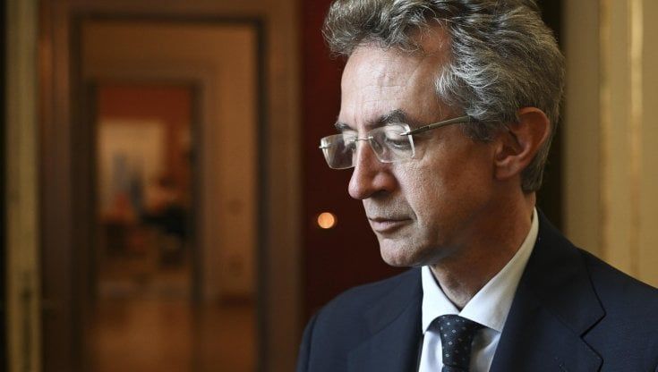 Napoli, il sindaco ha il Covid: annullati gli impegni pubblici