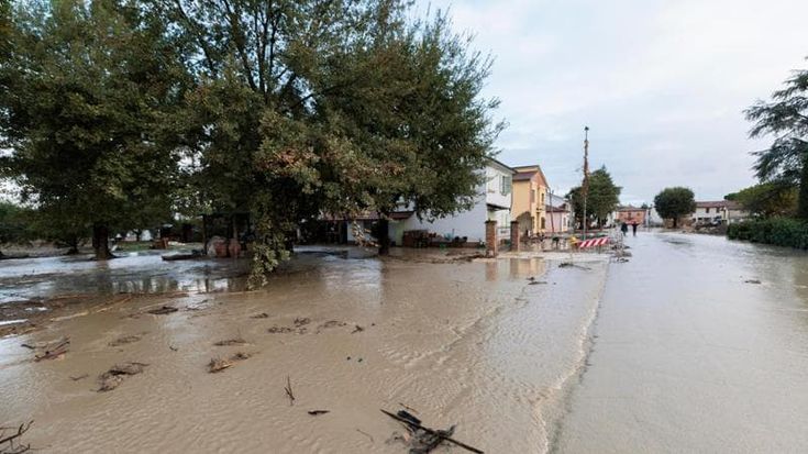 Il sindaco di Faenza: “Obbligati ad affrontare il cambiamento climatico con leggi di 100 anni fa. Troppa burocrazia, abbiamo anticipato noi i soldi”