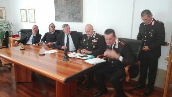 Acquistavano la droga a Napoli e la rivendevano nel Cilento