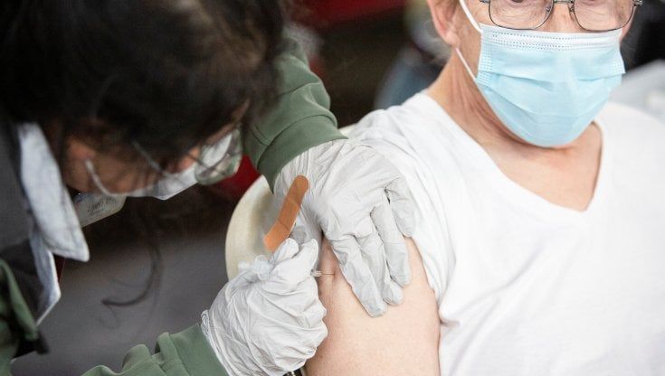 Vaccini, la situazione in Spagna, Francia e Germania