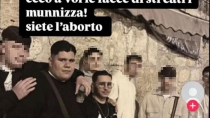 Indagini parallele, chat e foto: la strage di Monreale vissuta sui social network