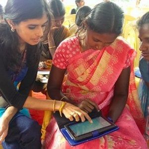 India, le donne delle zone rurali trovano lavoro grazie ad AirBnb