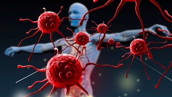 Chiudi la porta al cancro. Fumo, alcol, divano: le cattive abitudini che fanno ammalare
