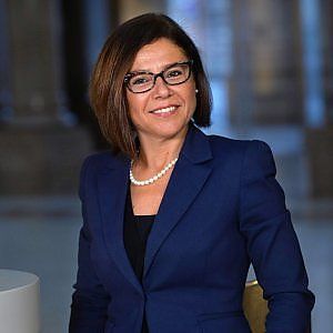 Paola De Micheli: “Con l’Italia sulle spalle, priorità a lavoro e diritti”