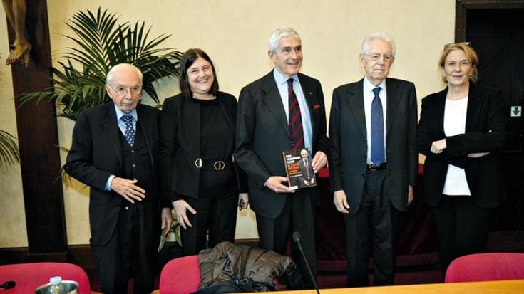 Casini: “L’Europa deve svegliarsi subito”