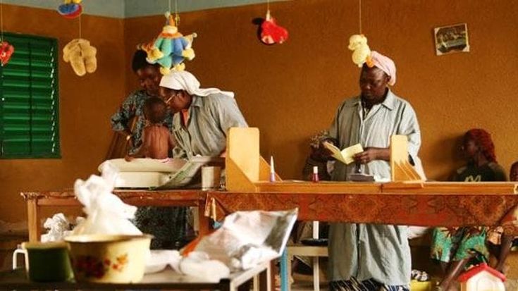 Burkina Faso, le sfide enormi per costruire un sistema sanitario che abbia un minimo di credibilità