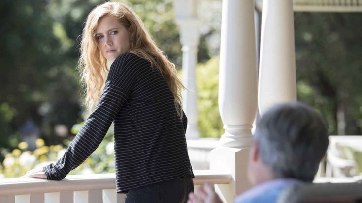 Amy Adams e “Sharp objects”: “Troppo dark, basta con la serie”