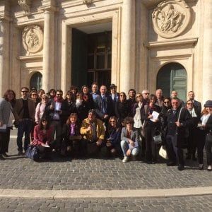 Via dalle "Gabbie", Montecitorio apre le porte ai detenuti