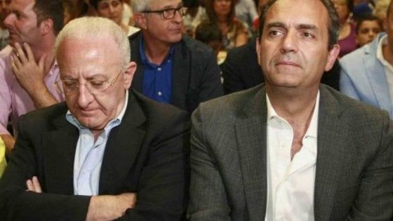 De Luca contro de Magistris: "Un mentitore, sequestratelo e sputate". Il sindaco: "È fuori controllo, va aiutato"