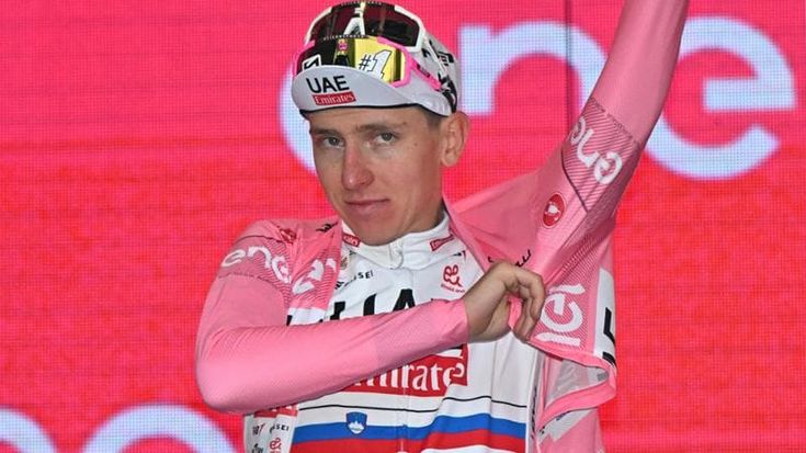 Giro d’Italia, Philippe Gilbert: “Pogacar vince con stile, è già tra i più grandi di sempre”