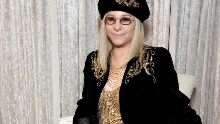 Niente Cannes per Barbra Streisand: “Infortuno al ginocchio, i medici mi hanno detto di no”
