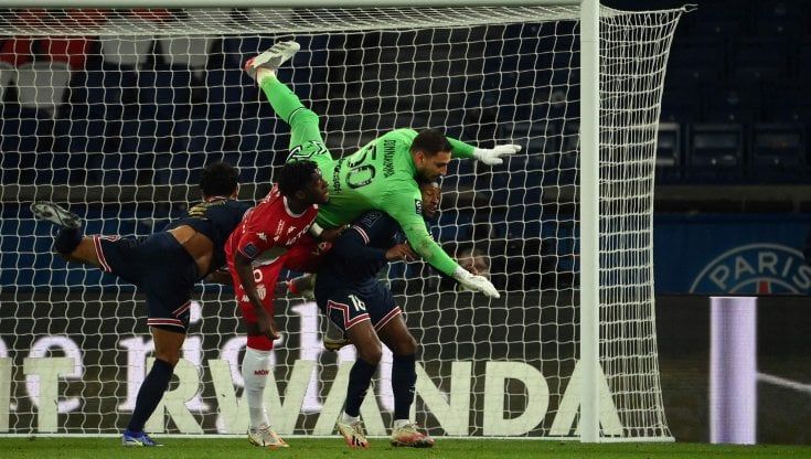 Fifa Awards 2021: Donnarumma, Bonucci e Jorginho tra i candidati alla top11. Non c'è Salah