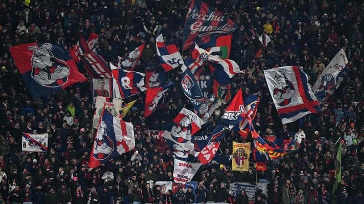 C’è chi scommette sull’ottavo scudetto del Bologna: “Puntano 5 euro, ma sono sempre di più”