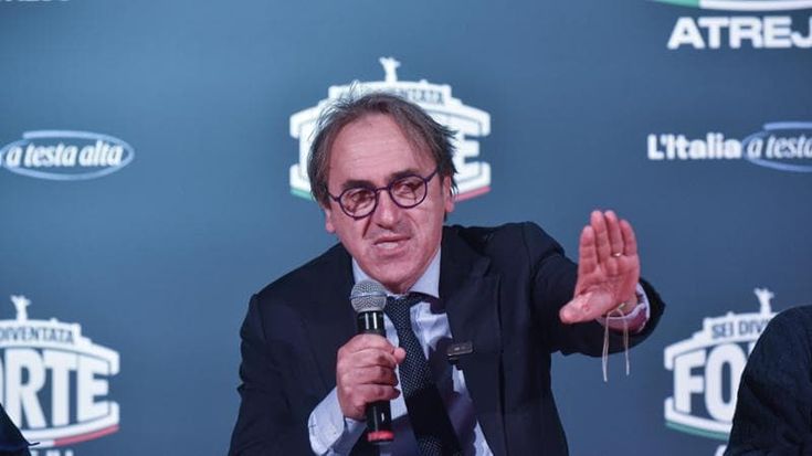 Bonelli: “Un condono per fare voti, il governo ammicca all’illegalità”
