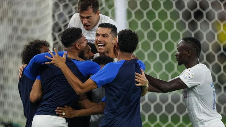 Cristiano Ronaldo provoca: “Il campionato saudita migliore di quello francese”. La Ligue1 risponde con un post che lo irride
