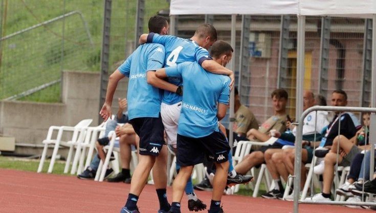 Napoli, Demme fuori due mesi: lesione del legamento collaterale