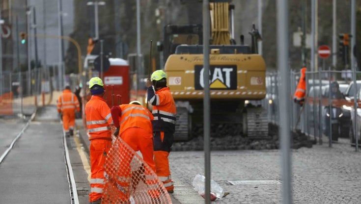 Traffico e cantieri stadali a Napoli, il sindaco: "Occorre pazienza"