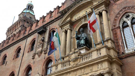 Comunali Bologna, sulla scheda nove candidati sindaci e 17 liste