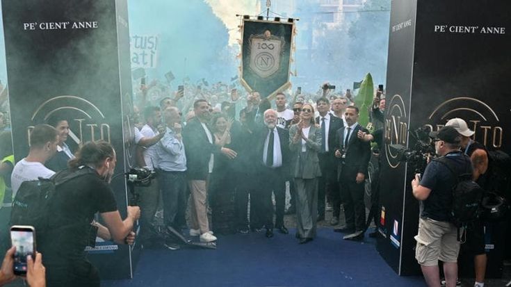 Il Centenario del Napoli, show in città per 60 mila. Nuovo stadio, c’è il piano