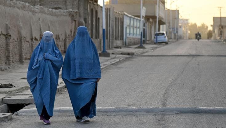 Da cinque anni a Kabul donne al buio