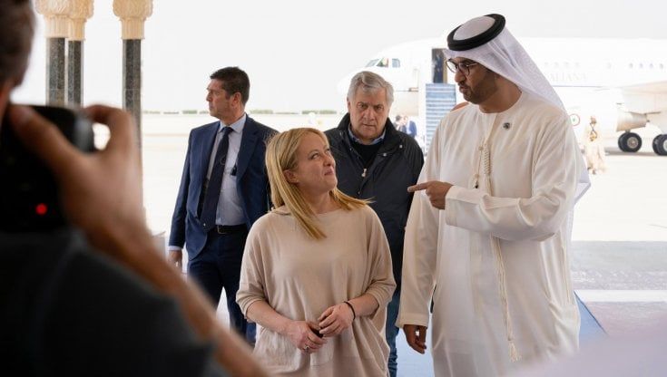 Guerra Ucraina, appello di Meloni agli Emirati: spingete Putin a negoziare 