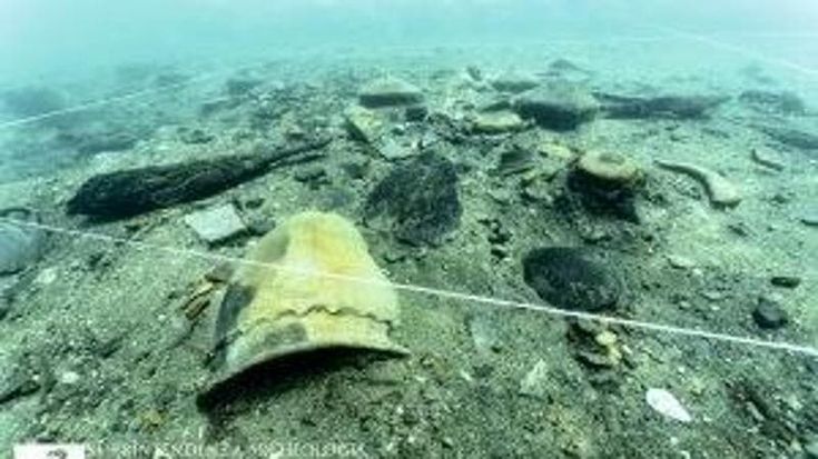 Archeologia, a nuoto nel villaggio preistorico: sul lago di Bolsena le visite subacquee