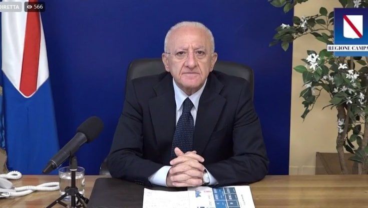 De Luca sul voto di domenica: "Spero si chiuda un decennio di inconcludenza a Napoli"