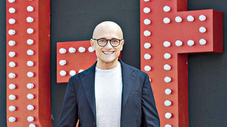 Caso Grande Fratello, Alfonso Signorini indagato per violenza sessuale ed estorsione