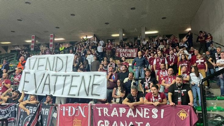 Vittoria Shark, ma i tifosi contestano Antonini