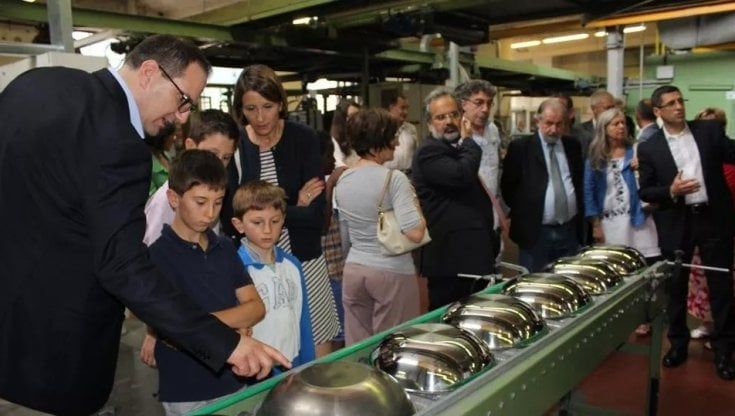Lagostina, la regina delle pentole compie 120 anni e raddoppia la produzione con i grandi marchi europei