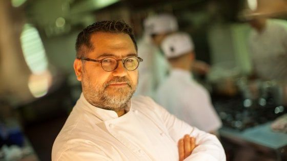 Angelo Sabatelli, le magie del cuoco giramondo che mette la grande Puglia nel piatto