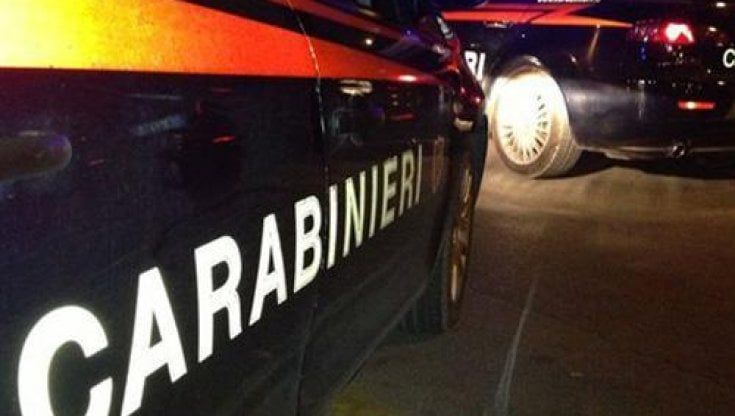 Blitz in locale a luci rosse, 41 clienti multati per violazione norme anti-covid