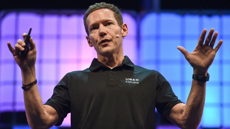 Jeff Holden, professione visionario: “Vi farò volare sui taxi-droni”