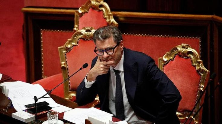 Mps-Mediobanca, Giorgetti si difende: “Nessuna ingerenza su Siena, da Akros le migliori condizioni”